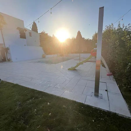 Vila Villa Le Matinee